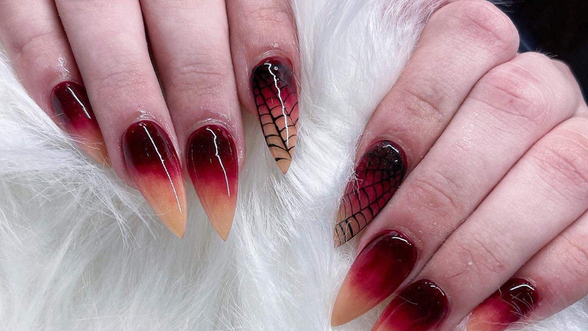 NK Nail Lounge logo